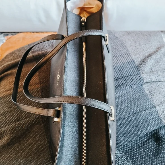 Kate Spade Cedar Street Harmony Black Leather Tote - Picture 5 of 12